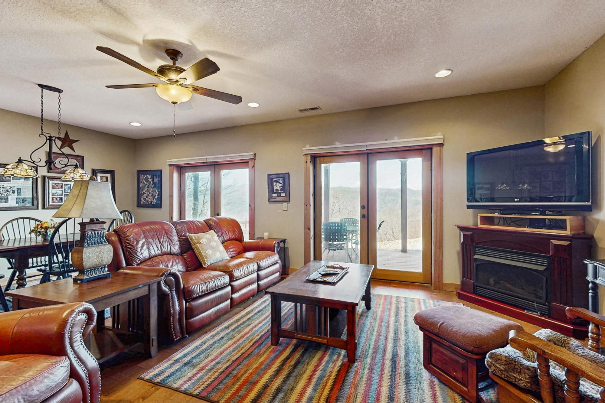 Big Sky Villa Whittier ภายนอก รูปภาพ